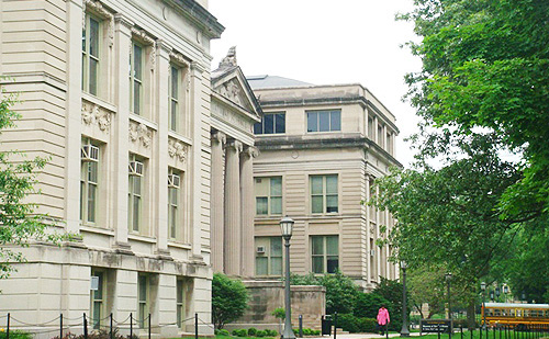 爱荷华大学1