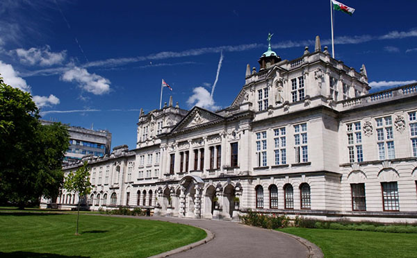 英国艺术留学学校