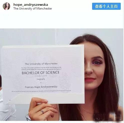 曼彻斯特大学生活照