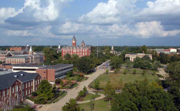 留学校景