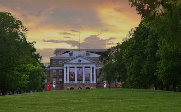 留学校景2