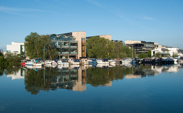 林肯大学1 林肯大学1