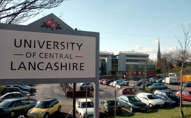 中央兰开夏大学时装设计专业